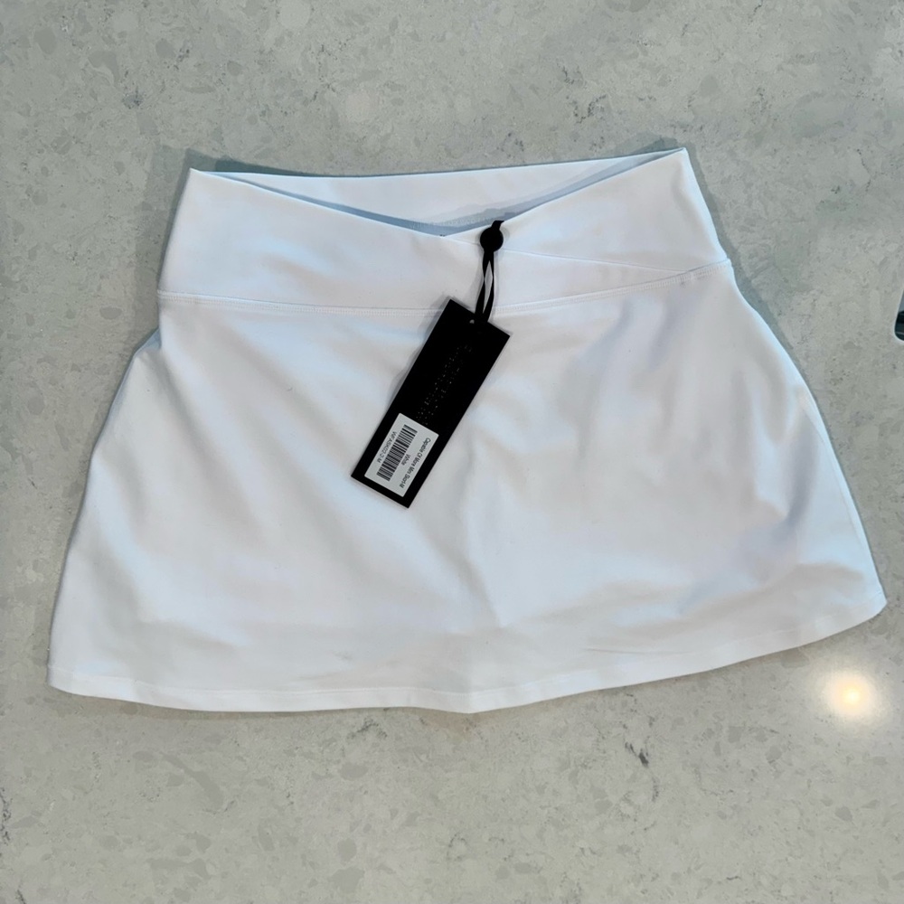 White Fox Active Capable of More Mini Skort